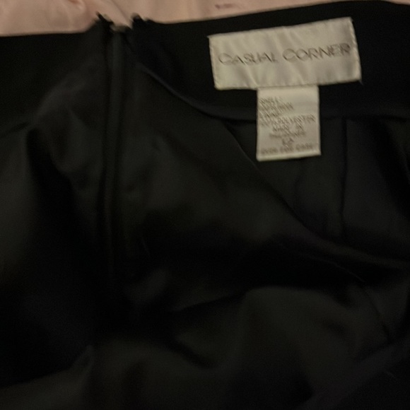 Casual Corner NWOT 100% wool fully lined skirt - Picture 4 of 4